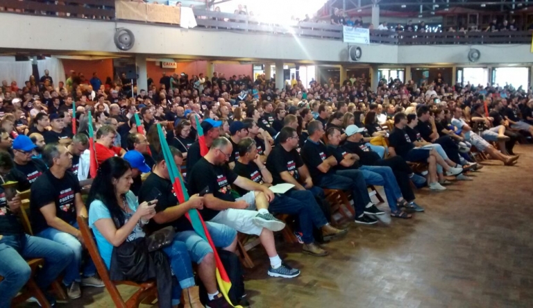 Diretoria presente em Assembléia do Sindiágua
